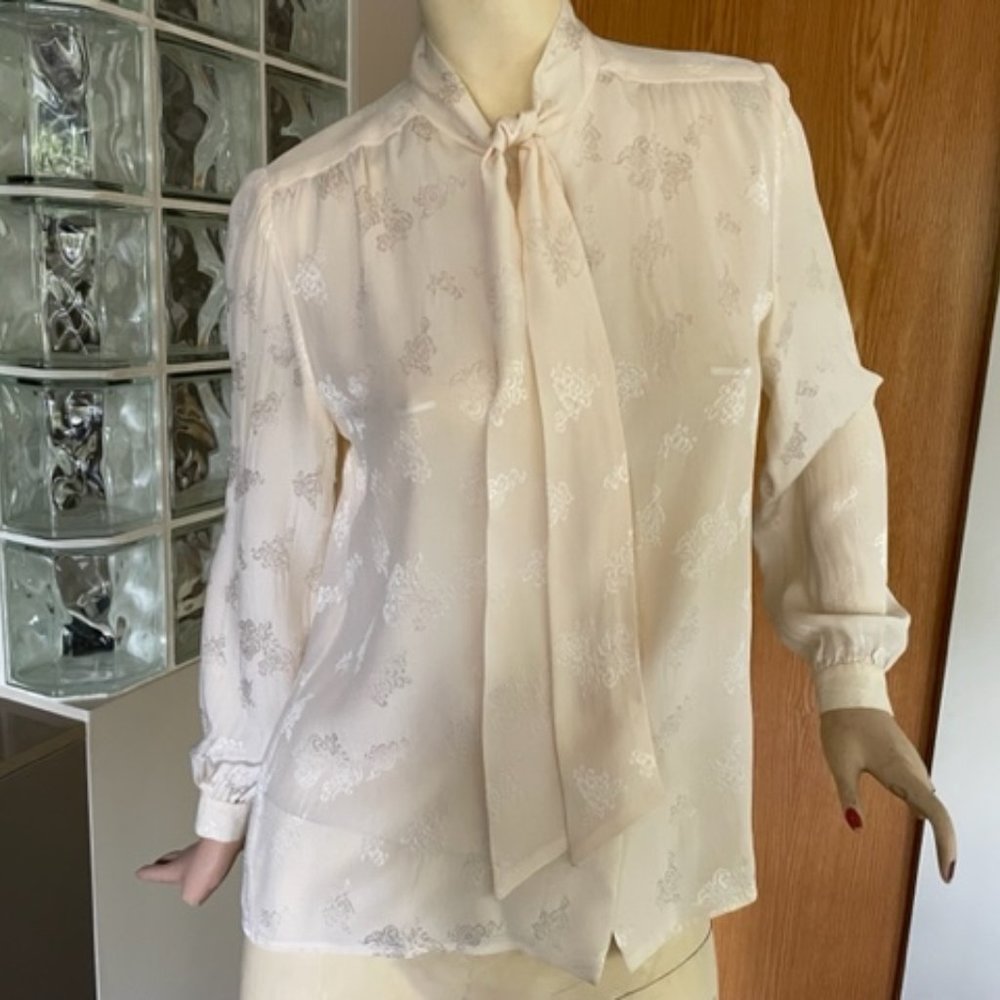 Mid-Century Classic IRVING SAMUEL MONTREAL SILK BLOUSE Very Feminine  Size 6